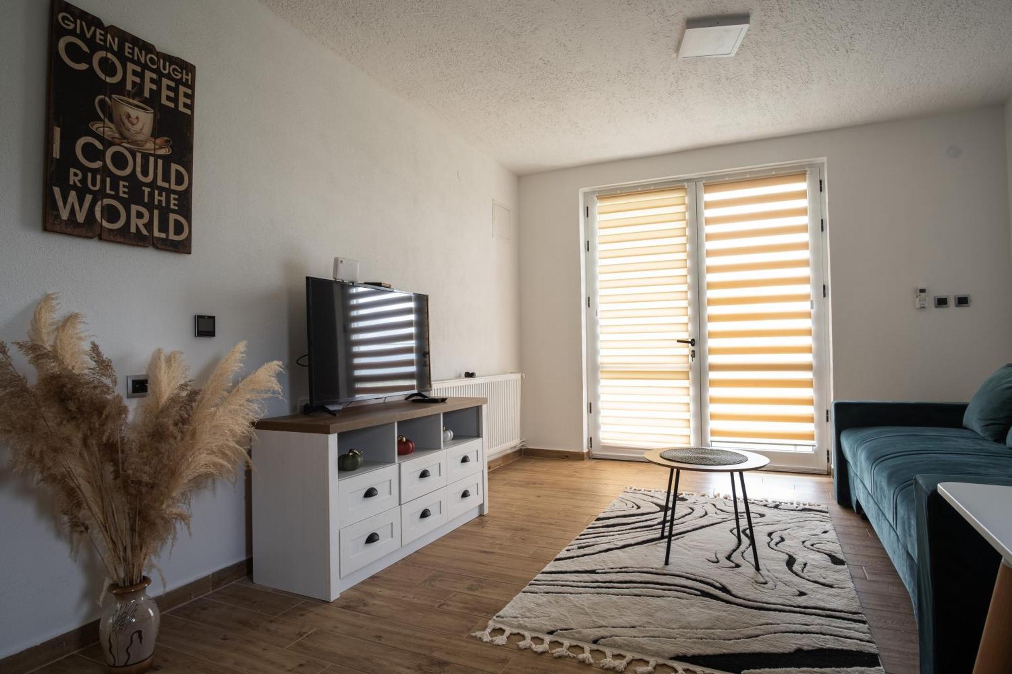 Natura Apartmani Ljubuski Exterior photo
